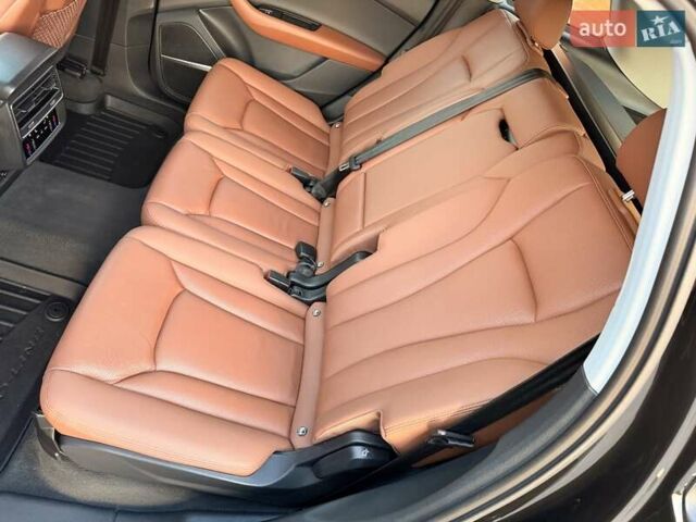 Черный Ауди Ку 7, объемом двигателя 2.97 л и пробегом 105 тыс. км за 65900 $, фото 72 на Automoto.ua