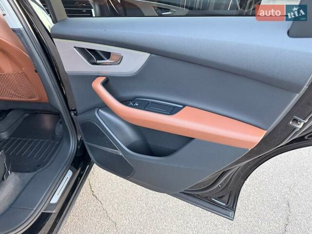 Черный Ауди Ку 7, объемом двигателя 2.97 л и пробегом 105 тыс. км за 65900 $, фото 56 на Automoto.ua