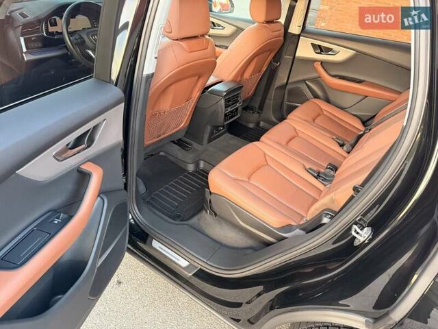 Черный Ауди Ку 7, объемом двигателя 2.97 л и пробегом 105 тыс. км за 65900 $, фото 73 на Automoto.ua