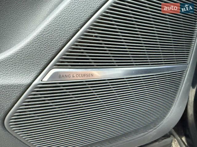Черный Ауди Ку 7, объемом двигателя 1.98 л и пробегом 28 тыс. км за 47900 $, фото 18 на Automoto.ua