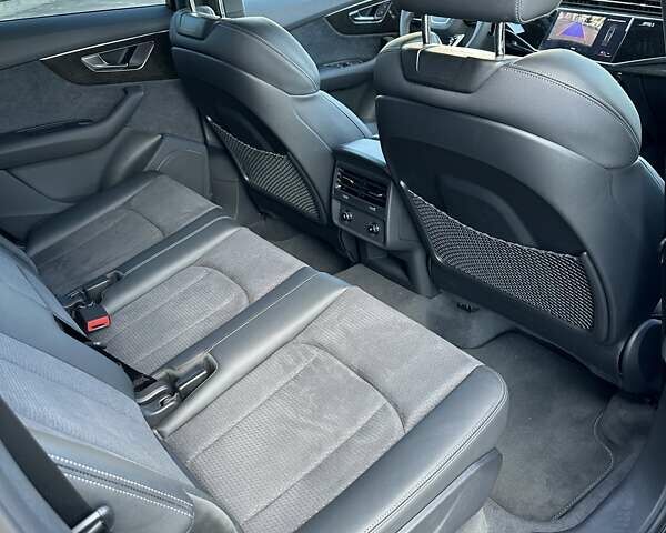 Черный Ауди Ку 7, объемом двигателя 2.97 л и пробегом 20 тыс. км за 82900 $, фото 24 на Automoto.ua