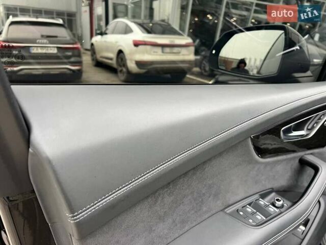 Черный Ауди Ку 7, объемом двигателя 2.97 л и пробегом 28 тыс. км за 113139 $, фото 16 на Automoto.ua