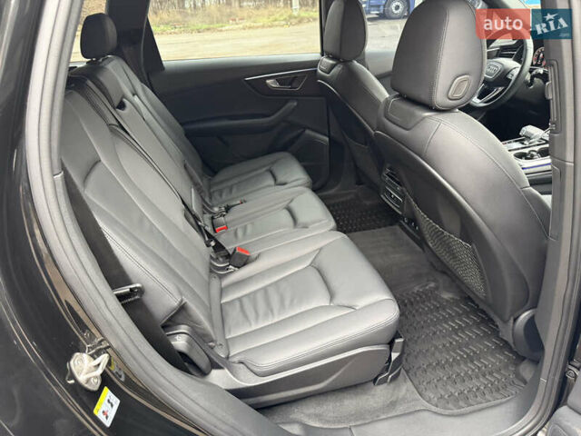 Черный Ауди Ку 7, объемом двигателя 1.98 л и пробегом 28 тыс. км за 47900 $, фото 10 на Automoto.ua