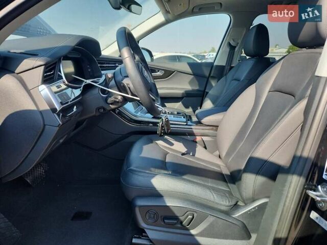 Черный Ауди Ку 7, объемом двигателя 2 л и пробегом 30 тыс. км за 43000 $, фото 6 на Automoto.ua