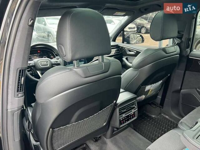 Черный Ауди Ку 7, объемом двигателя 2.97 л и пробегом 28 тыс. км за 113139 $, фото 30 на Automoto.ua
