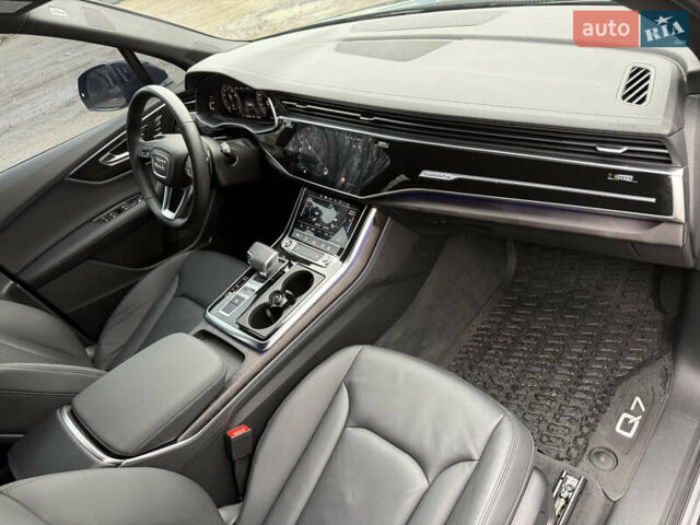 Черный Ауди Ку 7, объемом двигателя 1.98 л и пробегом 28 тыс. км за 47900 $, фото 8 на Automoto.ua