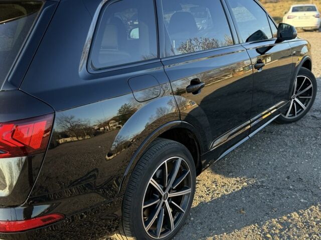 Чорний Ауді Ку 7, об'ємом двигуна 3 л та пробігом 40 тис. км за 52000 $, фото 2 на Automoto.ua
