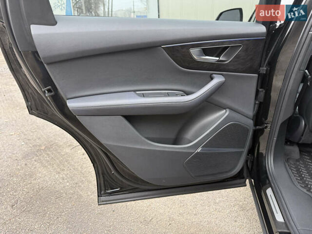 Черный Ауди Ку 7, объемом двигателя 1.98 л и пробегом 28 тыс. км за 47900 $, фото 13 на Automoto.ua