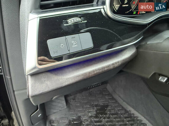 Черный Ауди Ку 7, объемом двигателя 1.98 л и пробегом 28 тыс. км за 47900 $, фото 19 на Automoto.ua