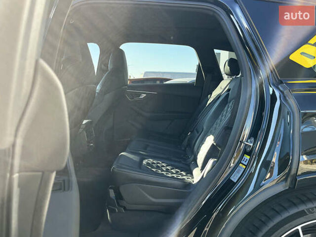 Черный Ауди Ку 7, объемом двигателя 2.97 л и пробегом 88 тыс. км за 96000 $, фото 27 на Automoto.ua