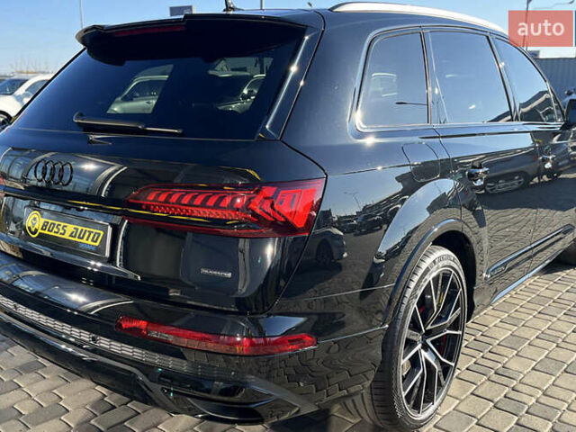 Черный Ауди Ку 7, объемом двигателя 2.97 л и пробегом 88 тыс. км за 96000 $, фото 6 на Automoto.ua