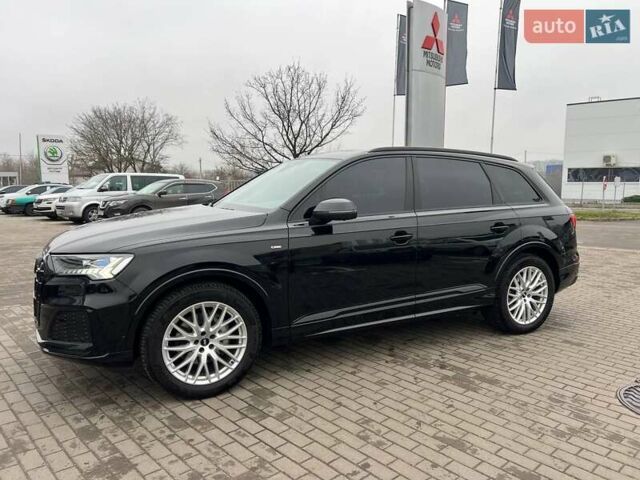 Черный Ауди Ку 7, объемом двигателя 2.97 л и пробегом 28 тыс. км за 113139 $, фото 3 на Automoto.ua