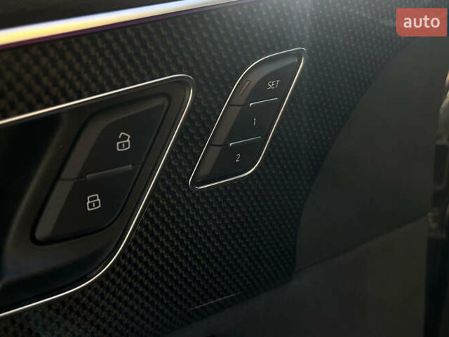 Черный Ауди Ку 7, объемом двигателя 2.97 л и пробегом 88 тыс. км за 96000 $, фото 12 на Automoto.ua