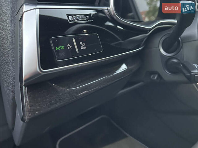 Черный Ауди Ку 7, объемом двигателя 3 л и пробегом 5 тыс. км за 87500 $, фото 41 на Automoto.ua