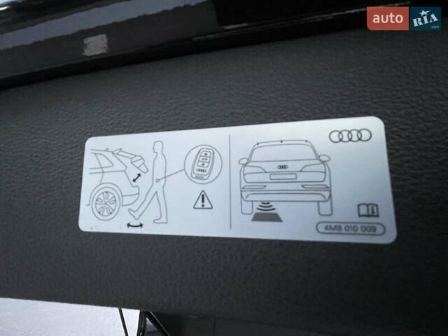 Черный Ауди Ку 7, объемом двигателя 3 л и пробегом 5 тыс. км за 87500 $, фото 27 на Automoto.ua