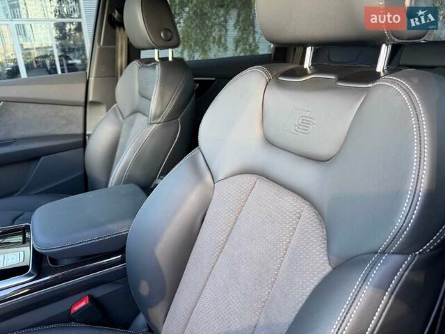 Черный Ауди Ку 7, объемом двигателя 3 л и пробегом 4 тыс. км за 93999 $, фото 31 на Automoto.ua