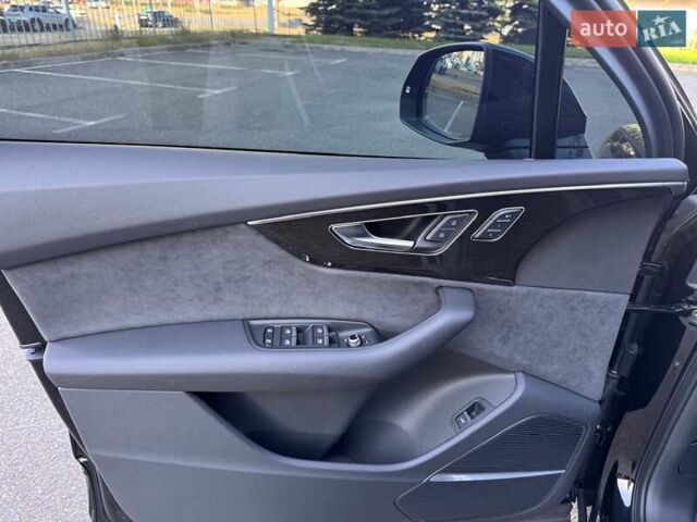 Черный Ауди Ку 7, объемом двигателя 3 л и пробегом 4 тыс. км за 93999 $, фото 27 на Automoto.ua