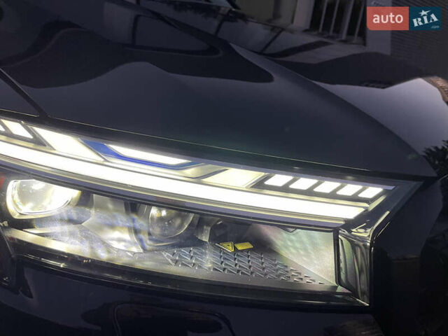 Черный Ауди Ку 7, объемом двигателя 3 л и пробегом 5 тыс. км за 87500 $, фото 69 на Automoto.ua