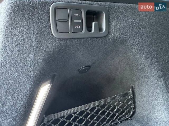 Черный Ауди Ку 7, объемом двигателя 3 л и пробегом 4 тыс. км за 93999 $, фото 18 на Automoto.ua