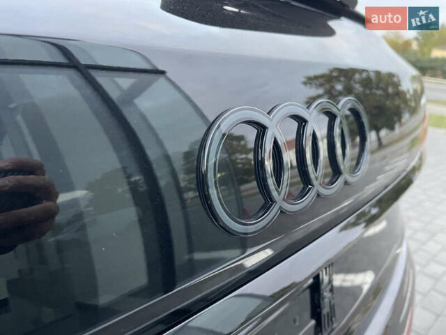 Черный Ауди Ку 7, объемом двигателя 3 л и пробегом 5 тыс. км за 87500 $, фото 16 на Automoto.ua