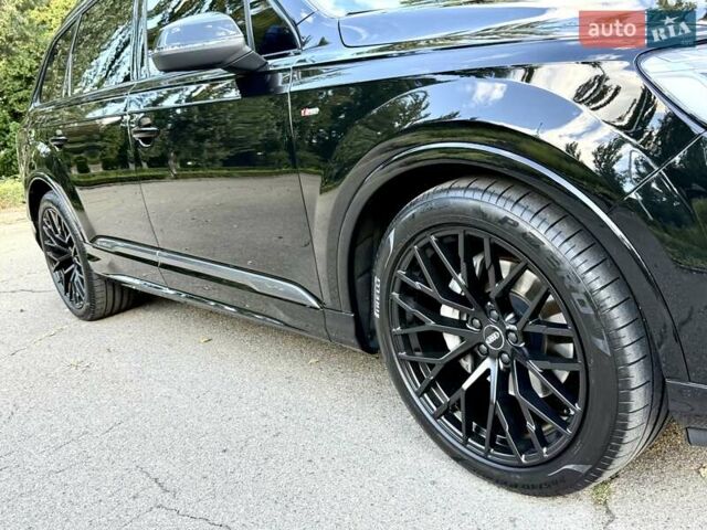 Черный Ауди Ку 7, объемом двигателя 3 л и пробегом 10 тыс. км за 82950 $, фото 37 на Automoto.ua