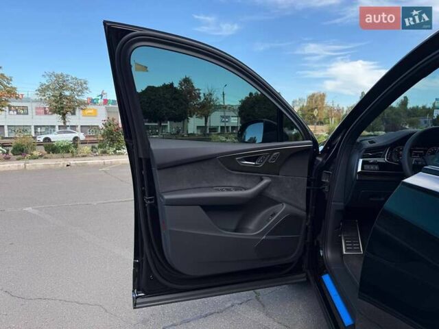 Черный Ауди Ку 7, объемом двигателя 2.97 л и пробегом 7 тыс. км за 99900 $, фото 40 на Automoto.ua