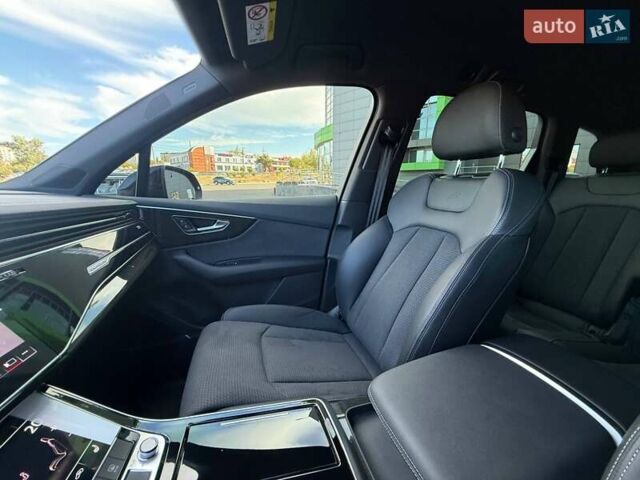 Черный Ауди Ку 7, объемом двигателя 2.97 л и пробегом 7 тыс. км за 99900 $, фото 95 на Automoto.ua