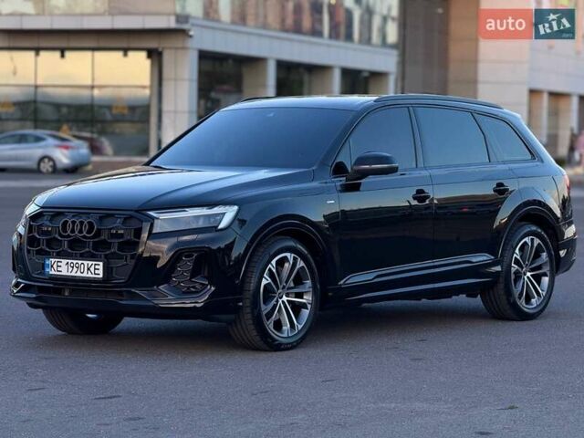 Черный Ауди Ку 7, объемом двигателя 2.97 л и пробегом 7 тыс. км за 99900 $, фото 2 на Automoto.ua