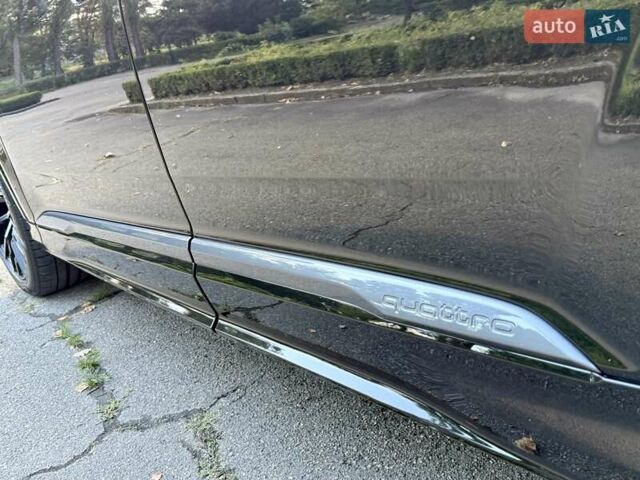 Черный Ауди Ку 7, объемом двигателя 3 л и пробегом 10 тыс. км за 82950 $, фото 52 на Automoto.ua
