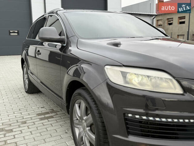 Коричневый Ауди Ку 7, объемом двигателя 3 л и пробегом 325 тыс. км за 10800 $, фото 28 на Automoto.ua