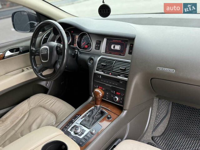 Коричневый Ауди Ку 7, объемом двигателя 3 л и пробегом 325 тыс. км за 10800 $, фото 42 на Automoto.ua