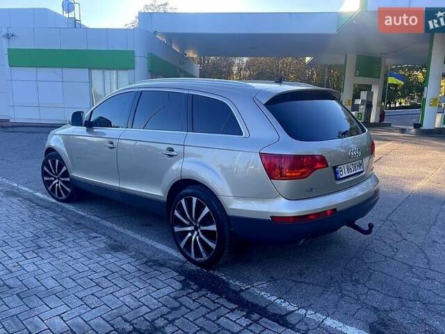 Ауди Ку 7 2006 в Кропивницком (Кировограде) на Automoto.ua Коричневый Ауди Ку 7, объемом двигателя 3 л и пробегом 197 тыс. км за 12000 $, фото 1 на Automoto.ua