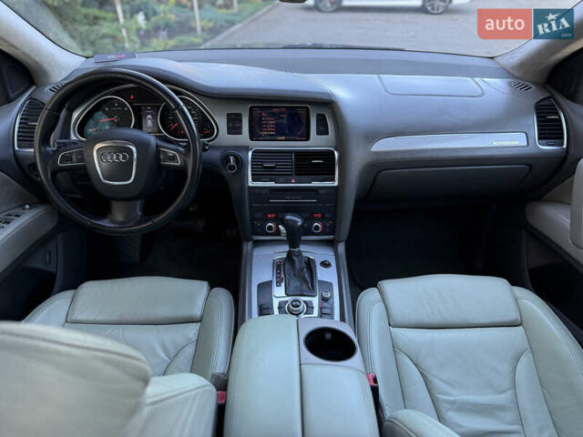 Коричневий Ауді Ку 7, об'ємом двигуна 3 л та пробігом 262 тис. км за 13900 $, фото 19 на Automoto.ua