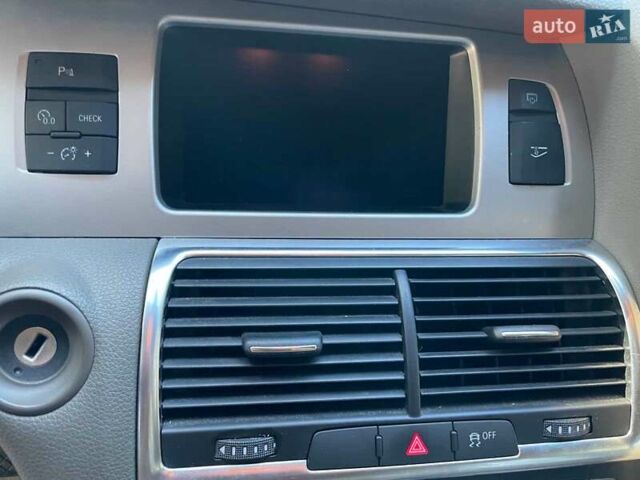 Коричневый Ауди Ку 7, объемом двигателя 3 л и пробегом 330 тыс. км за 16440 $, фото 32 на Automoto.ua