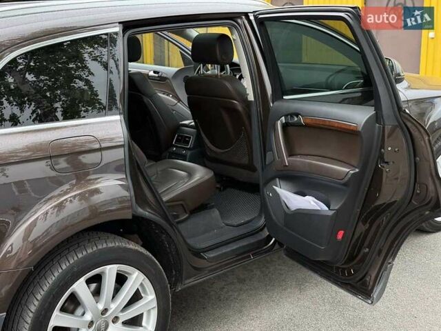 Коричневый Ауди Ку 7, объемом двигателя 2.97 л и пробегом 280 тыс. км за 17000 $, фото 4 на Automoto.ua