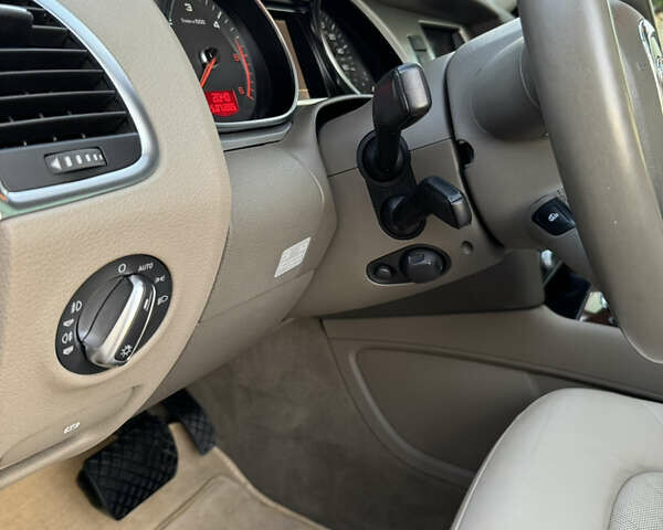 Коричневий Ауді Ку 7, об'ємом двигуна 2.97 л та пробігом 245 тис. км за 20499 $, фото 10 на Automoto.ua