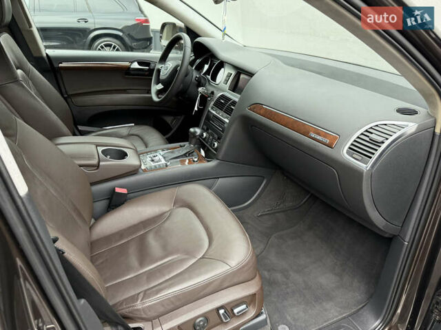 Коричневий Ауді Ку 7, об'ємом двигуна 3 л та пробігом 265 тис. км за 17500 $, фото 23 на Automoto.ua