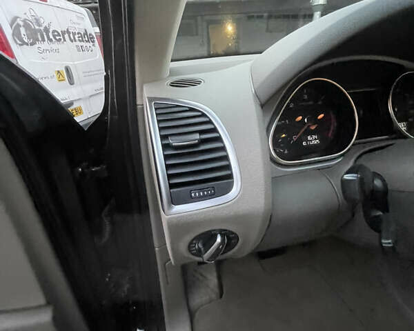 Коричневый Ауди Ку 7, объемом двигателя 2.97 л и пробегом 260 тыс. км за 19600 $, фото 22 на Automoto.ua