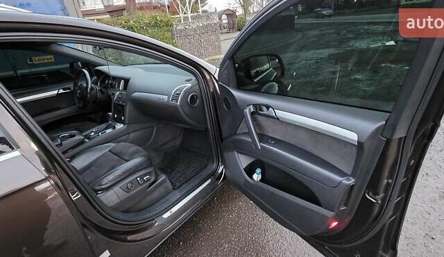 Коричневый Ауди Ку 7, объемом двигателя 2.97 л и пробегом 295 тыс. км за 19000 $, фото 13 на Automoto.ua