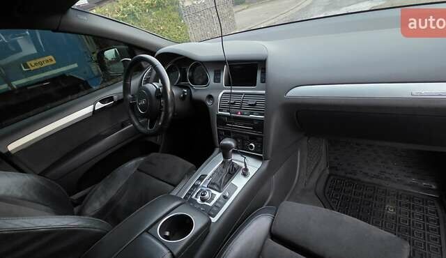 Коричневый Ауди Ку 7, объемом двигателя 2.97 л и пробегом 295 тыс. км за 19000 $, фото 4 на Automoto.ua