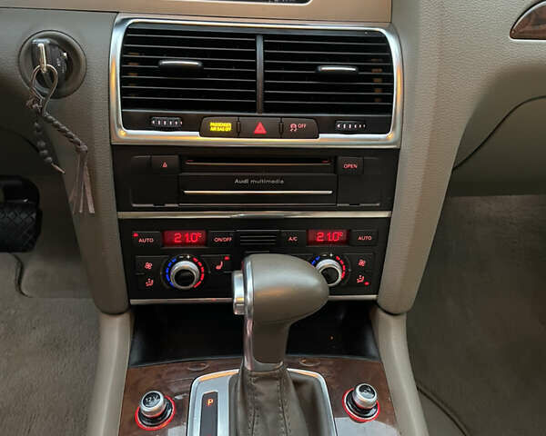 Коричневый Ауди Ку 7, объемом двигателя 2.97 л и пробегом 260 тыс. км за 19600 $, фото 31 на Automoto.ua