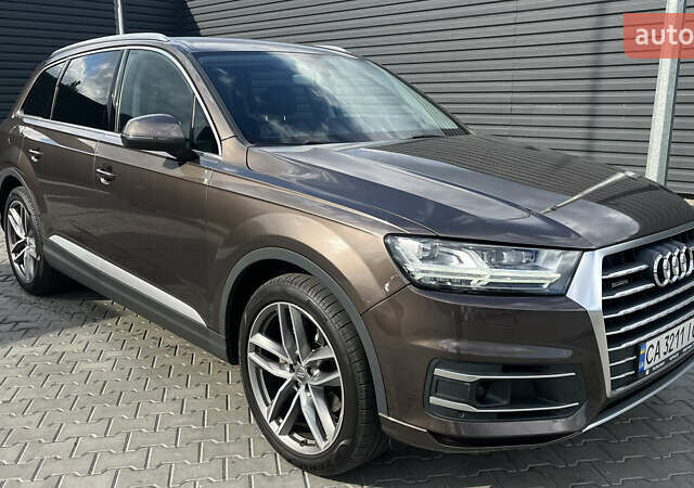 Коричневый Ауди Ку 7, объемом двигателя 3 л и пробегом 172 тыс. км за 31000 $, фото 1 на Automoto.ua