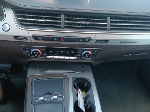 Коричневый Ауди Ку 7, объемом двигателя 3 л и пробегом 240 тыс. км за 36500 $, фото 6 на Automoto.ua