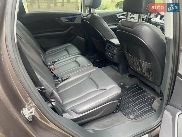 Коричневий Ауді Ку 7, об'ємом двигуна 1.98 л та пробігом 95 тис. км за 33900 $, фото 9 на Automoto.ua