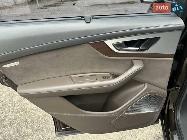 Коричневый Ауди Ку 7, объемом двигателя 2.97 л и пробегом 215 тыс. км за 40000 $, фото 36 на Automoto.ua