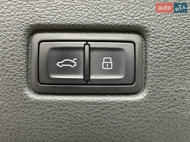 Коричневый Ауди Ку 7, объемом двигателя 2.97 л и пробегом 215 тыс. км за 40000 $, фото 40 на Automoto.ua