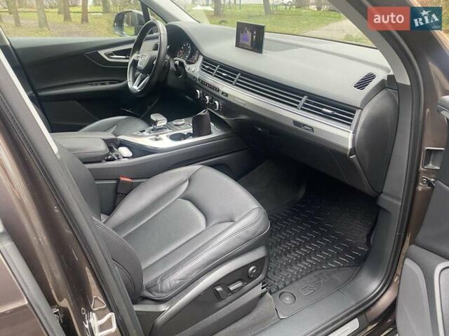 Коричневий Ауді Ку 7, об'ємом двигуна 1.98 л та пробігом 95 тис. км за 33900 $, фото 7 на Automoto.ua