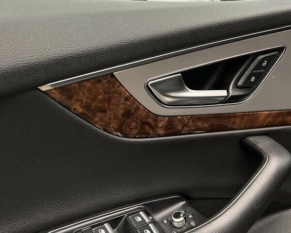 Коричневый Ауди Ку 7, объемом двигателя 2.97 л и пробегом 222 тыс. км за 36200 $, фото 23 на Automoto.ua