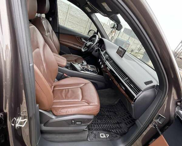 Коричневий Ауді Ку 7, об'ємом двигуна 3 л та пробігом 185 тис. км за 25000 $, фото 31 на Automoto.ua