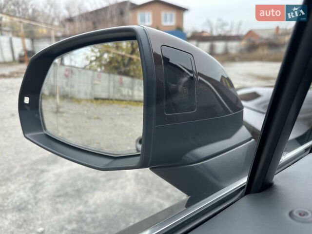 Коричневый Ауди Ку 7, объемом двигателя 2.97 л и пробегом 215 тыс. км за 40000 $, фото 10 на Automoto.ua